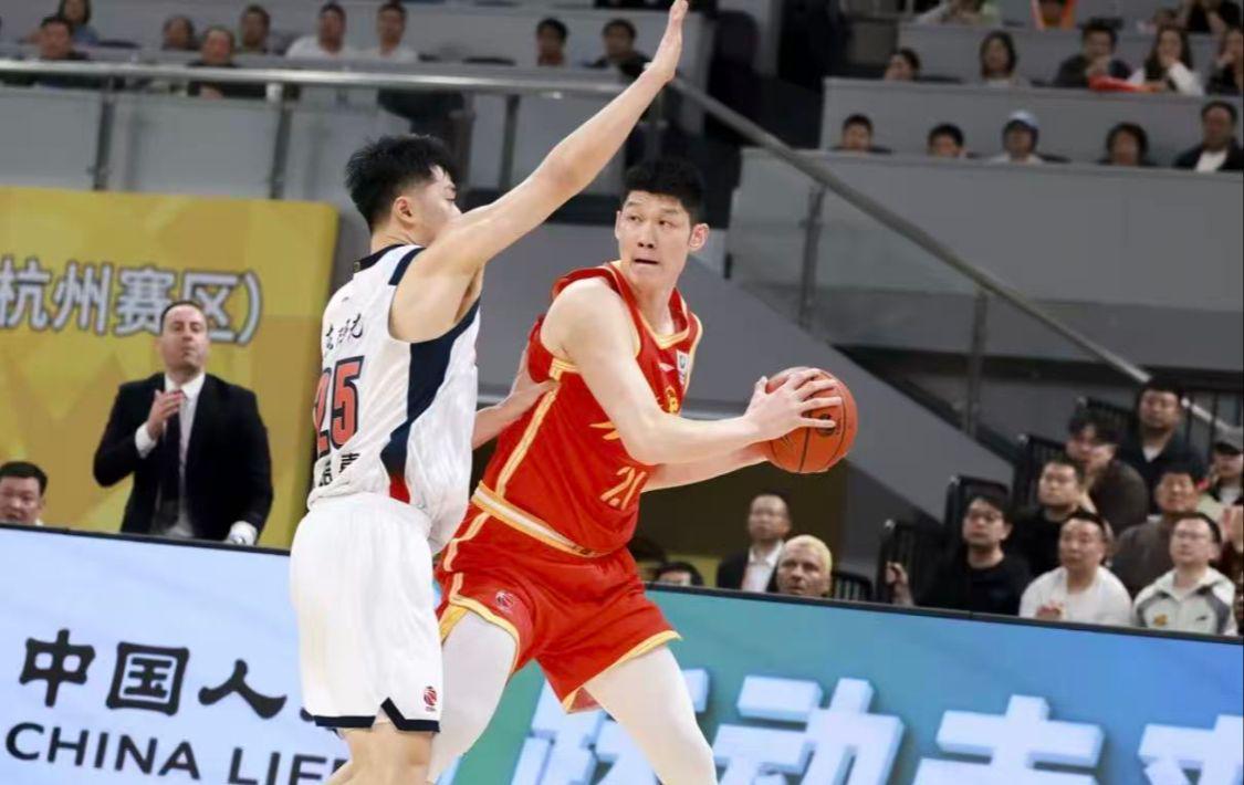 bet365-首发19分钟，靠罚球捡1分+正负值最低！球迷：你这是打了7年CBA？